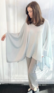 3415 Cashmere Poncho
